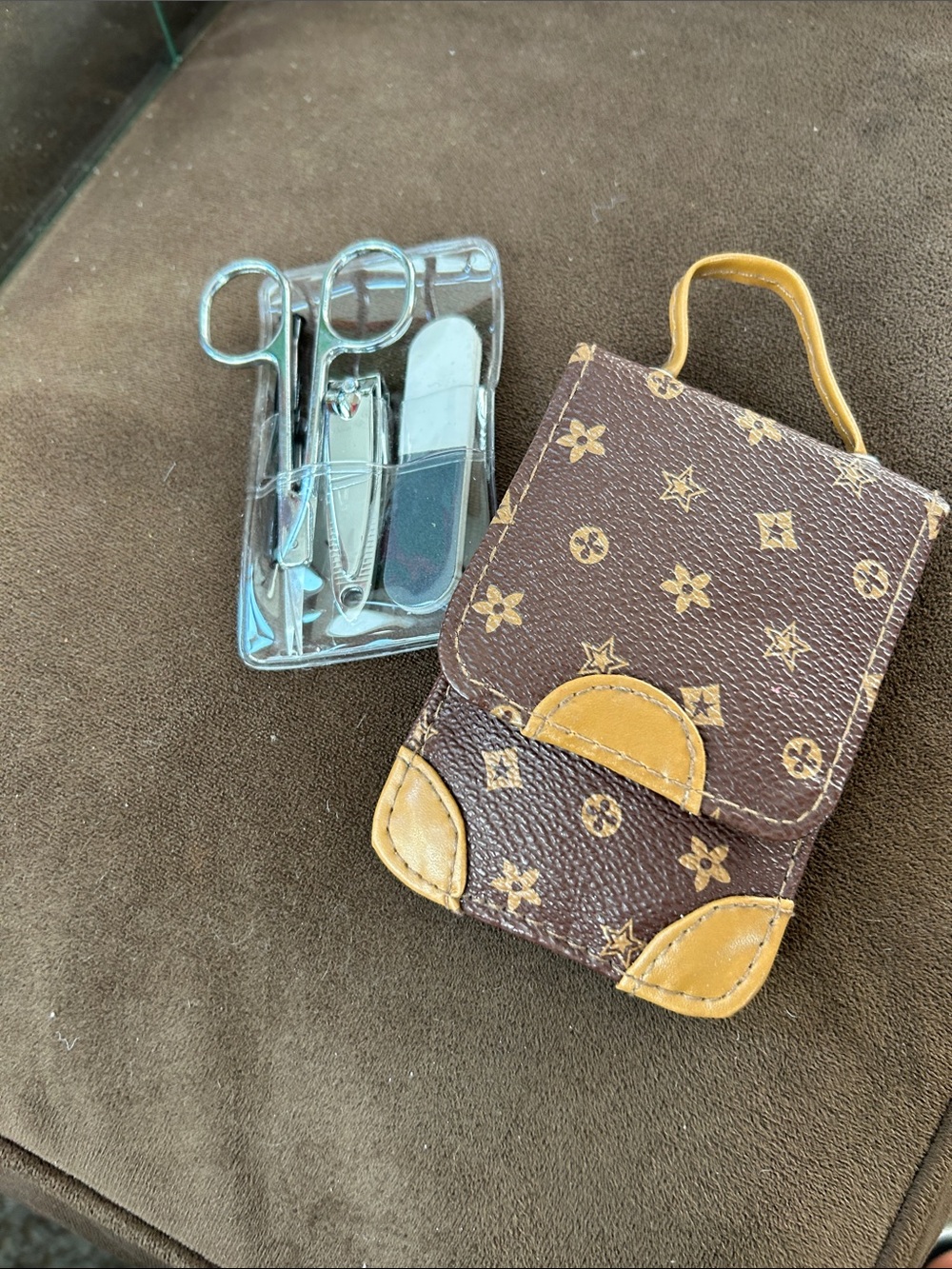 Brown Patterned Leatherette Holster with Tan Accents